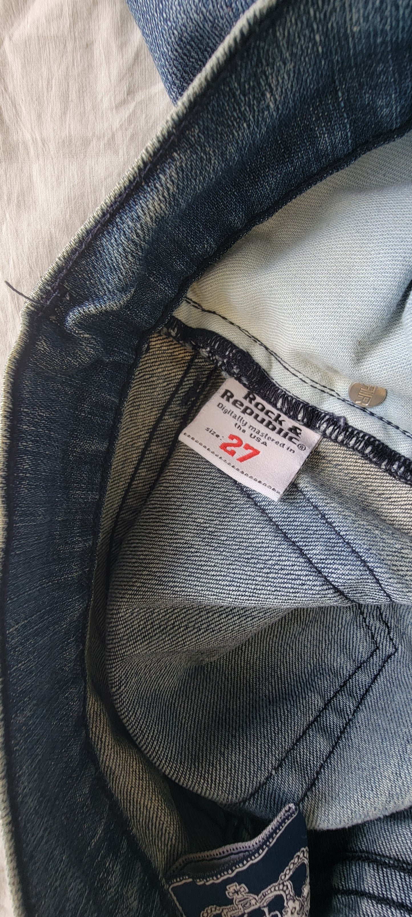 Victoria Beckham Jeans con Pedrería Swarovski Corona Y2K